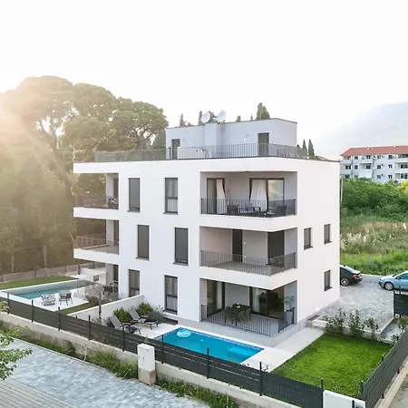 Time&joy With Private Pool *