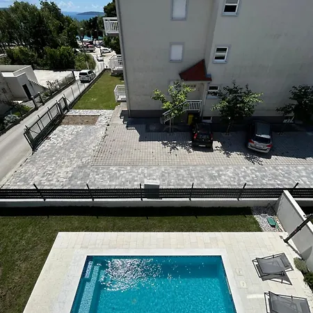 Time&joy With Private Pool Kastela