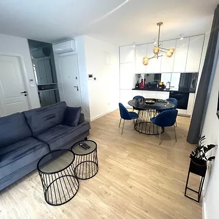 Time&joy With Private Pool Apartment *