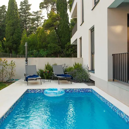 Lägenhet Time&joy With Private Pool
