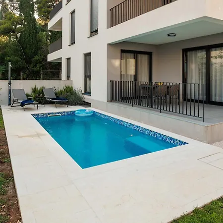 Lägenhet Time&joy With Private Pool Kaštela